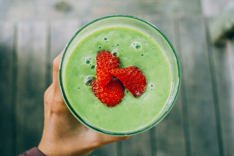 Guide to Losing Weight Using Smoothies post thumbnail image